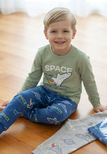 Cargar imagen en el visor de la galería, Pijama 4 a 14 años "Space" Verde/azul | Invierno