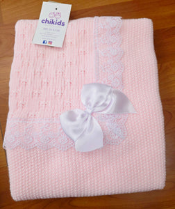 Toquilla puntilla y lazo de lana  6 colores