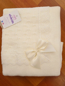 Toquilla puntilla y lazo de lana  6 colores