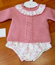 Cargar imagen en el visor de la galería, Conjunto lana color rosa nude 3 a 12 meses | Canastilla