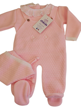 Cargar imagen en el visor de la galería, Conjunto lana 3 piezas color rosa 0 a 6 meses | Canastilla