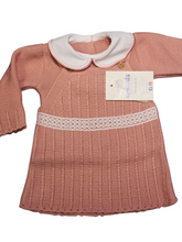 Cargar imagen en el visor de la galería, Conjunto vestido lana 3 piezas &quot;1802&quot; de 0 a 6 meses color rosa empolvado | Canastilla