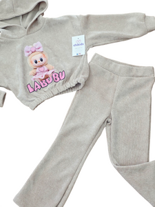 Conjunto "Labubuu" color arena/rosa de 4 a 14 años