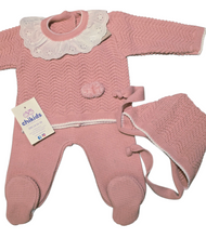 Cargar imagen en el visor de la galería, Conjunto lana 3 piezas &quot;1101&quot; de 00 a 3 meses color rosa empolvado | Canastilla