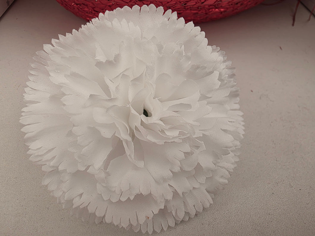 Flor flamenca pinza pico pato blanca