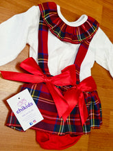 Cargar imagen en el visor de la galería, Conjunto ranita volante &quot;escoces&quot; con camiseta 3 meses a 3 años