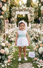 Cargar imagen en el visor de la galería, Jesusito "Leticia" topo-arena y verde  3 a 24 meses ref:2107 | Ceremonia Primavera Verano