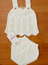 Cargar imagen en el visor de la galería, Conjunto "nube" hilo blanco 0 y 3 meses ref:1884 | Canastilla Verano