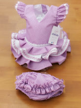 Cargar imagen en el visor de la galería, Vestido y braga Flamenca &quot;Rosarillo&quot; malva 3 a 18 meses.