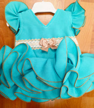 Cargar imagen en el visor de la galería, Vestido y braga Flamenca "Paquera" verde agua 3 a 18 meses
