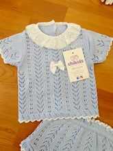 Cargar imagen en el visor de la galería, Conjunto hilo "Jazmin" celeste 0 y 3 meses ref:1883 | Canastilla