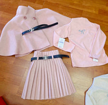 Cargar imagen en el visor de la galería, Conjunto &quot;Cloe&quot; capa+falda+camiseta rosa 4 a 14 años