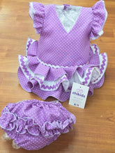 Cargar imagen en el visor de la galería, Vestido y braga Flamenca "Rosarillo" malva 3 a 18 meses