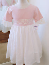 Cargar imagen en el visor de la galería, Vestido "Leonor" rosa 2 a 12 años | Ceremonia Primavera Verano