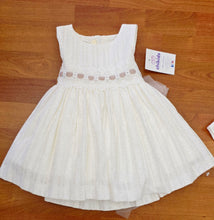 Cargar imagen en el visor de la galería, Vestido 2 a 12 años "Victoria"color Arena-Topo con tul | Primavera verano