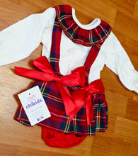 Cargar imagen en el visor de la galería, Conjunto ranita volante &quot;escoces&quot; con camiseta 3 meses a 3 años