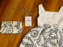 Cargar imagen en el visor de la galería, Vestido+bolso "black" 2 a 12 años ref 5263