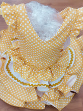 Cargar imagen en el visor de la galería, Vestido Flamenca &quot; Lolita&quot; Mostaza/blanco de 0 a 6 años