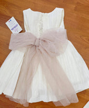 Cargar imagen en el visor de la galería, Vestido 2 a 12 años "Victoria"color Arena-Topo con tul | Primavera verano