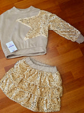 Cargar imagen en el visor de la galería, Conjunto Falda &quot;Estrella&quot; dorado 4 a 14 años