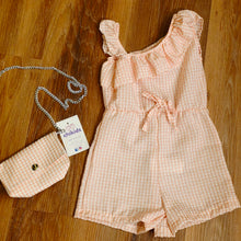 Cargar imagen en el visor de la galería, Mono y bolso vichy rosa 2 a 12 años ref 2899