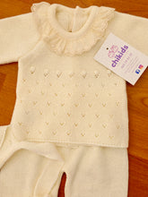 Cargar imagen en el visor de la galería, Conjunto hilo 0 a 6 mes crudo | Primavera Verano