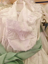 Cargar imagen en el visor de la galería, Jesusito "Leticia" topo-arena y verde  3 a 24 meses ref:2107 | Ceremonia Primavera Verano