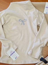 Cargar imagen en el visor de la galería, Conjunto &quot;Cloe&quot; capa+falda+camiseta Marfil 4 a 14 años