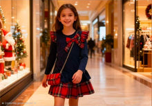 Cargar imagen en el visor de la galería, Vestido con bolso&quot;Escocia&quot; 4 a 14 años