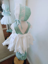 Cargar imagen en el visor de la galería, Jesusito+braga+capota "Leonor" verde 0 a 24 meses | Ceremonia Primavera Verano
