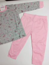 Cargar imagen en el visor de la galería, Pijama &quot;unicornio&quot; rosa/gris 1 a 5 años