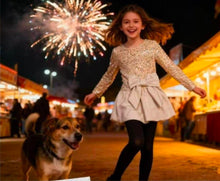 Cargar imagen en el visor de la galería, Vestido &quot;freiche&quot; dorado 4 a 14 años