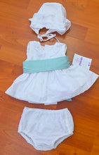 Cargar imagen en el visor de la galería, Jesusito "Leticia" topo-arena y verde  3 a 24 meses ref:2107 | Ceremonia Primavera Verano