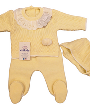 Cargar imagen en el visor de la galería, Conjunto lana 3 piezas &quot;1101&quot; de 00 a 3 meses color amarillo | Canastilla