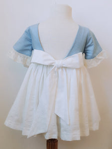 Vestido "Leonor" celeste  2/12 años